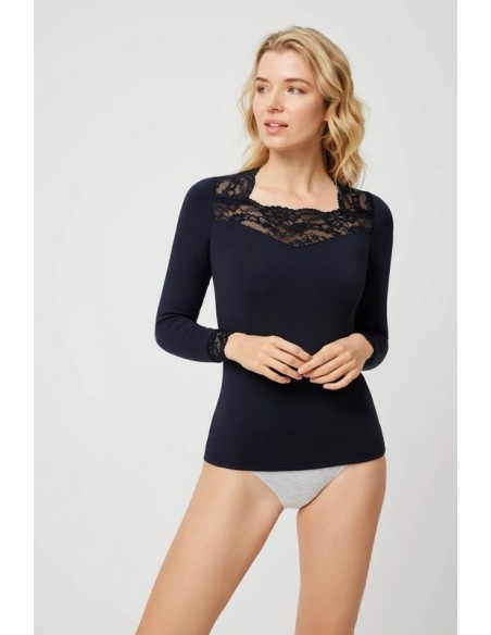 Ysabel mora camiseta mujer termal con blonda  manga larga cuello barco 70005